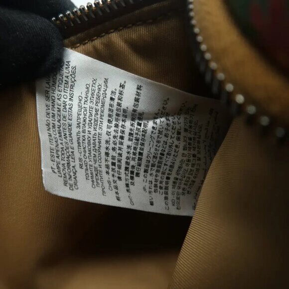 GUCCI Green Canvas Belt Bag 674-061925 - Picture 8 of 11